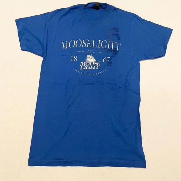 Moosehead Mooselight Lager Beer Shirt Mens Size  Medium Tshirt - Picture 1 of 16